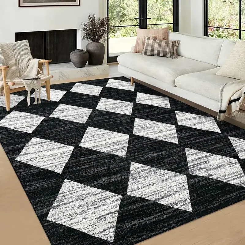 Twinnis Geometric Patchwork Black Rug