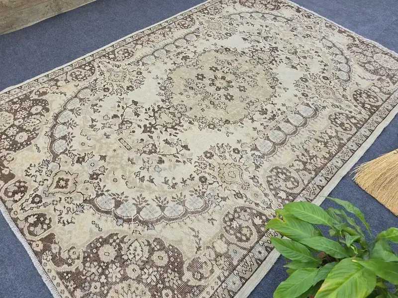 Matiiui Vintage Persian-oushak Print Faux Rug — view 2